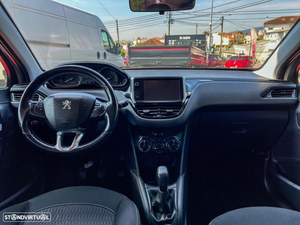 Peugeot 208 1.6 BlueHDi Allure - 11