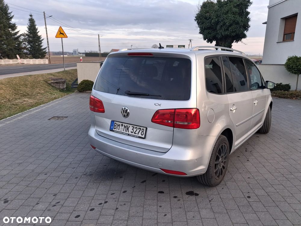 Volkswagen Touran 1.2 TSI STYLE - 6