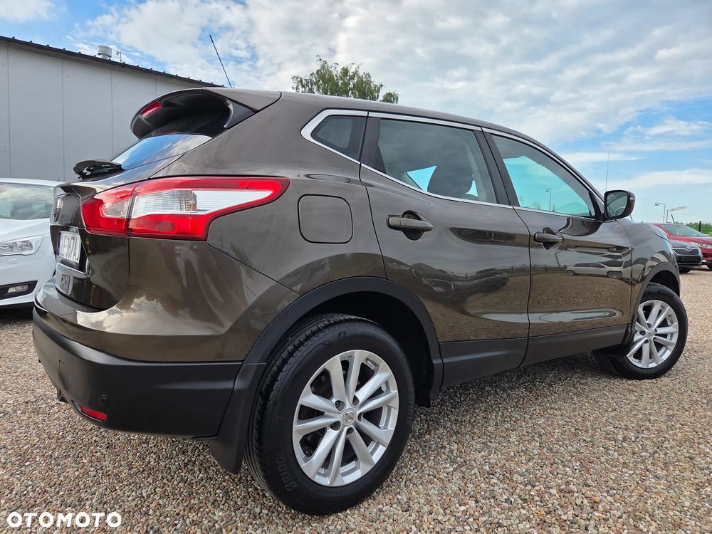 Nissan Qashqai 1.6 dCi Tekna S&S - 4
