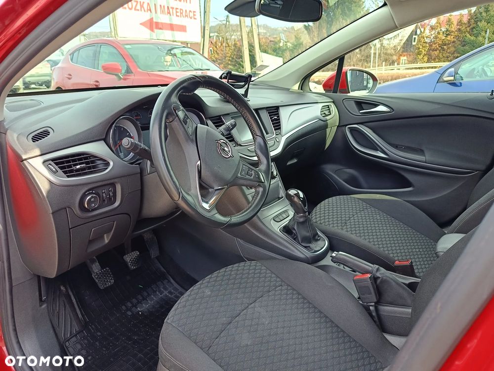 Opel Astra - 4