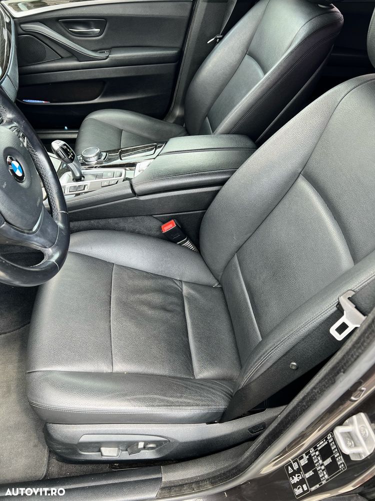 BMW Seria 5 520d xDrive Touring Aut. Luxury Line - 10