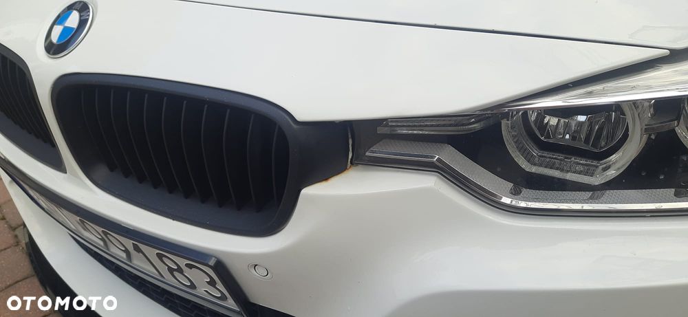 BMW Seria 3 328i xDrive - 21