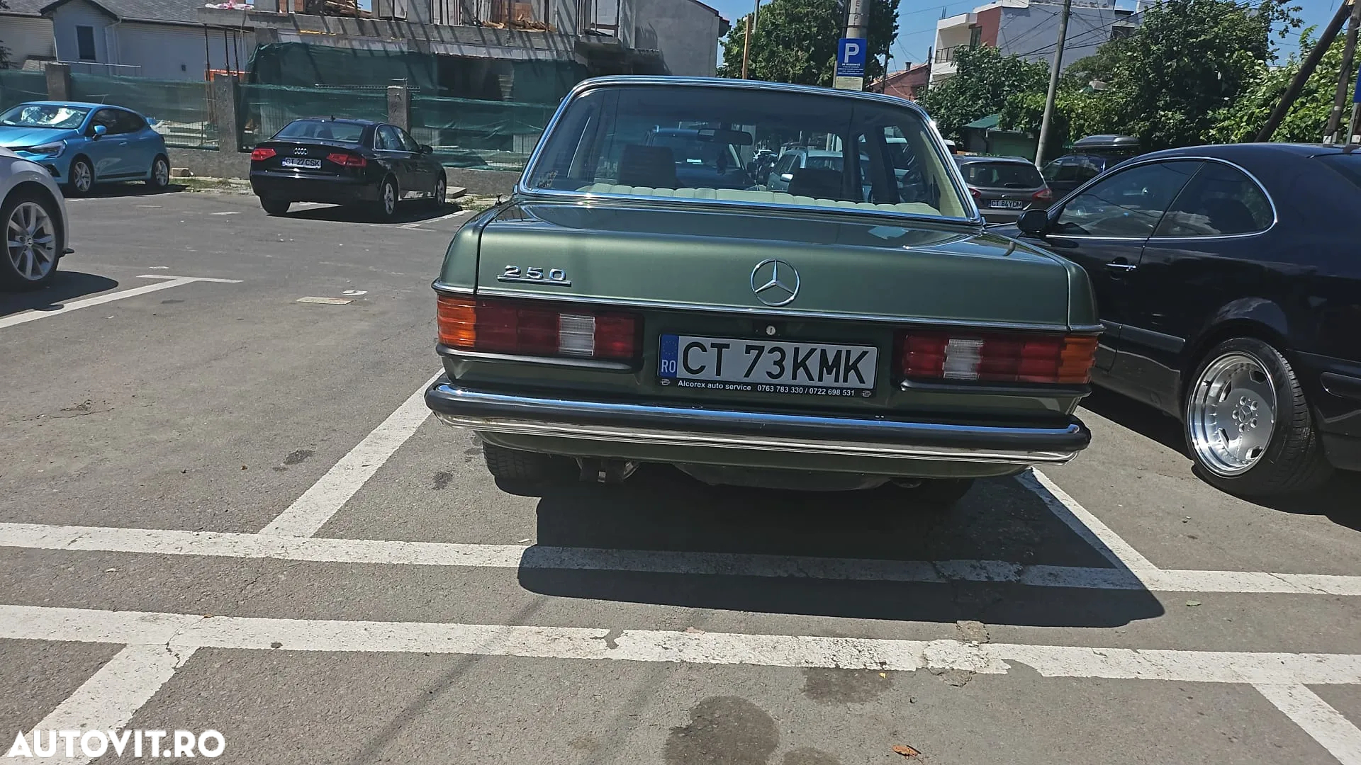 Mercedes-Benz W123 - 24