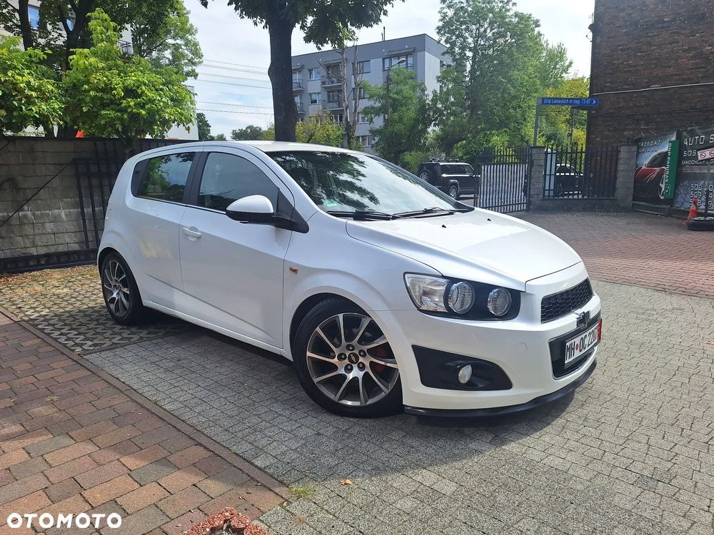 Chevrolet Aveo 1.6 LTZ - 7