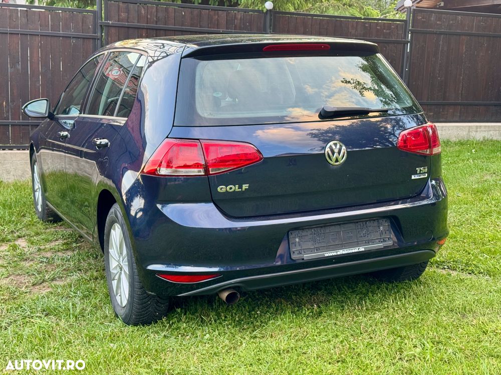 Volkswagen Golf - 14