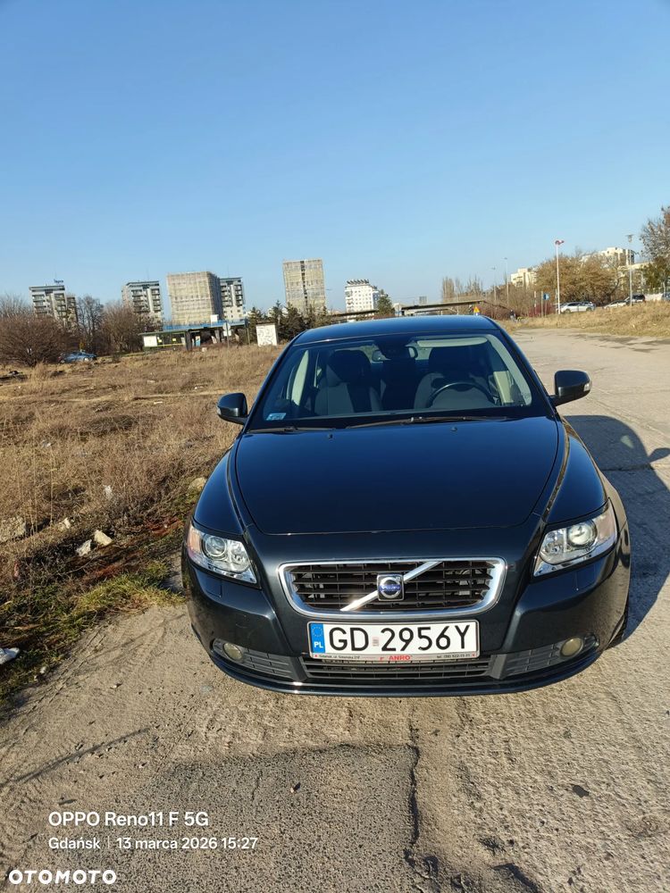Volvo S40 2.0D Momentum - 1