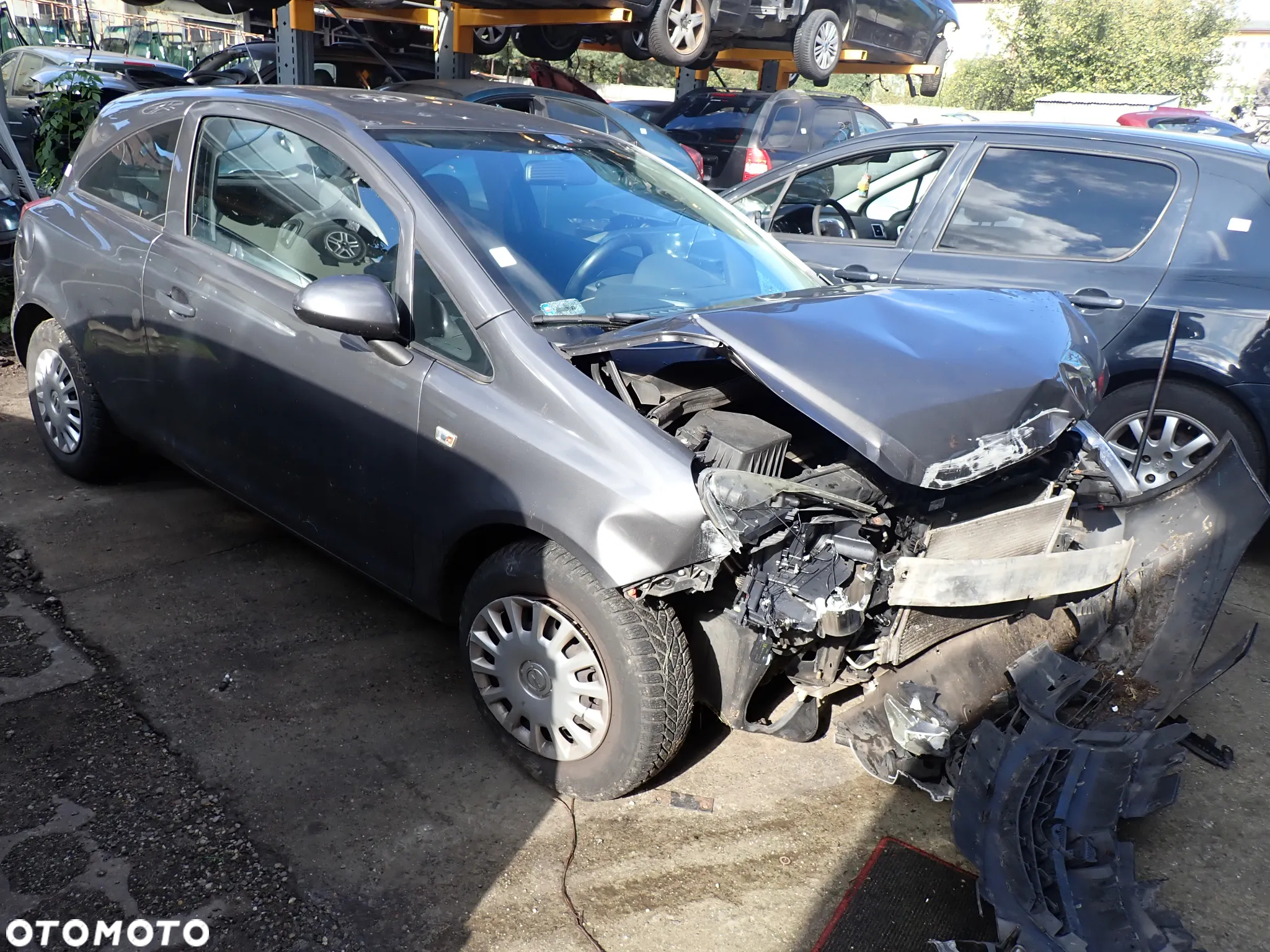 CZĘŚCI - Opel Corsa D 1,2 70KM A12XER HB 3D 5B F13 LAKIER Z177 2010r. INDEX - 9058 - 2