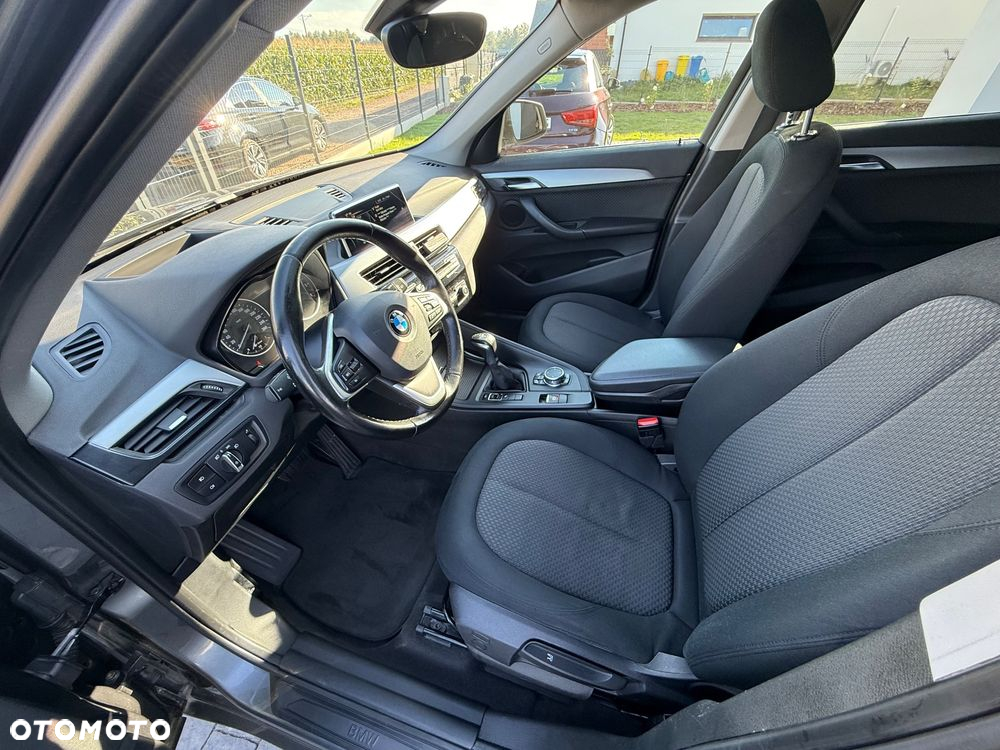 BMW X1 sDrive18d - 10