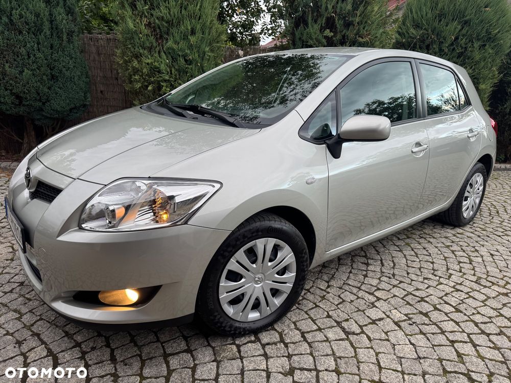 Toyota Auris 1.6 VVT-i Executive - 14