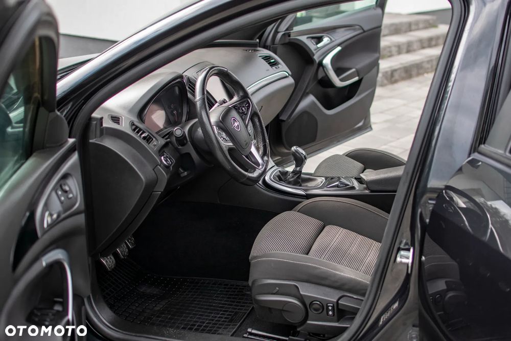 Opel Insignia - 6