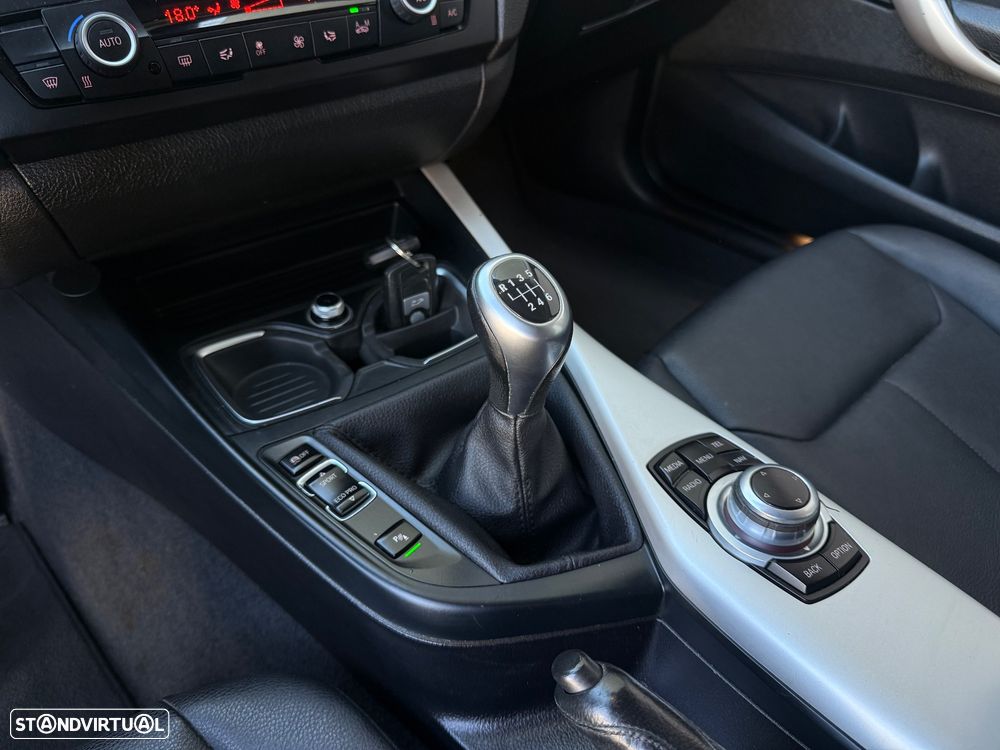 BMW 116 d EfficientDynamics - 13