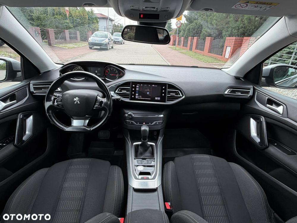 Peugeot 308 - 6