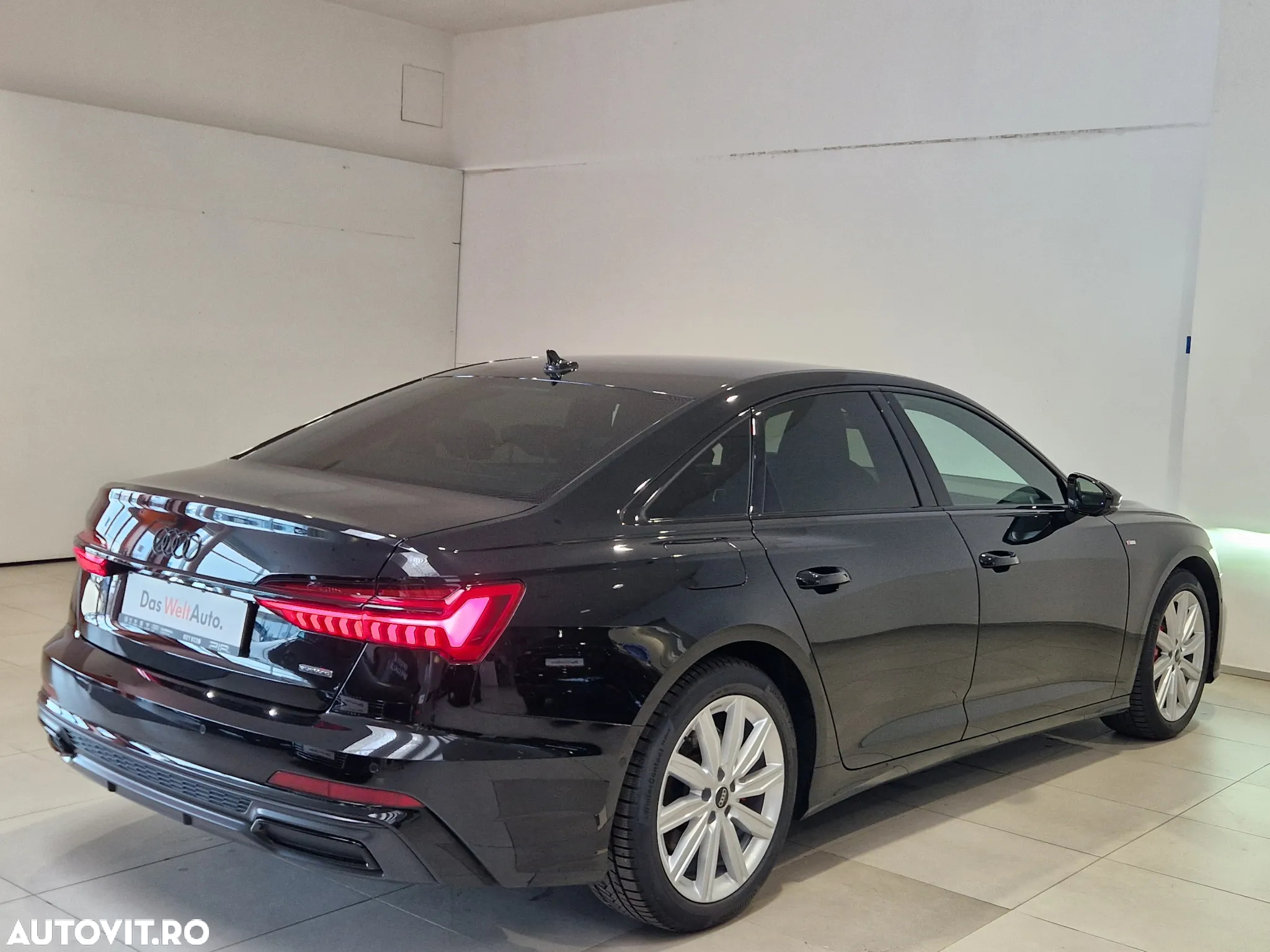 Audi A6 55 TFSI e quattro S tronic S line - 7