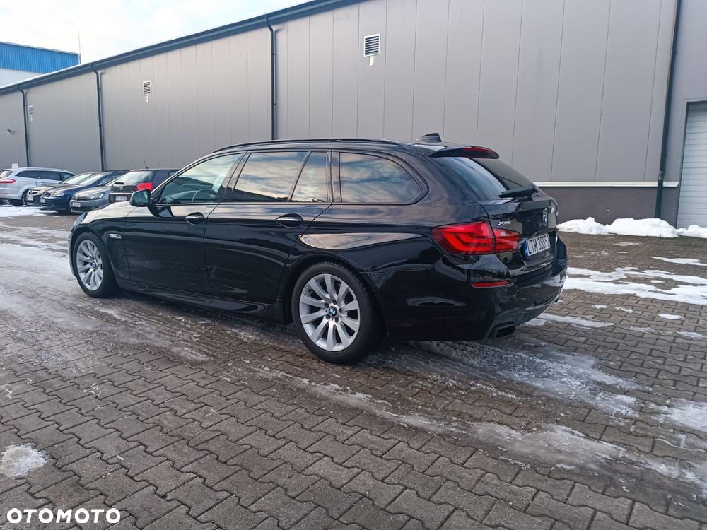 BMW Seria 5 M550d xDrive Sport-Aut - 4