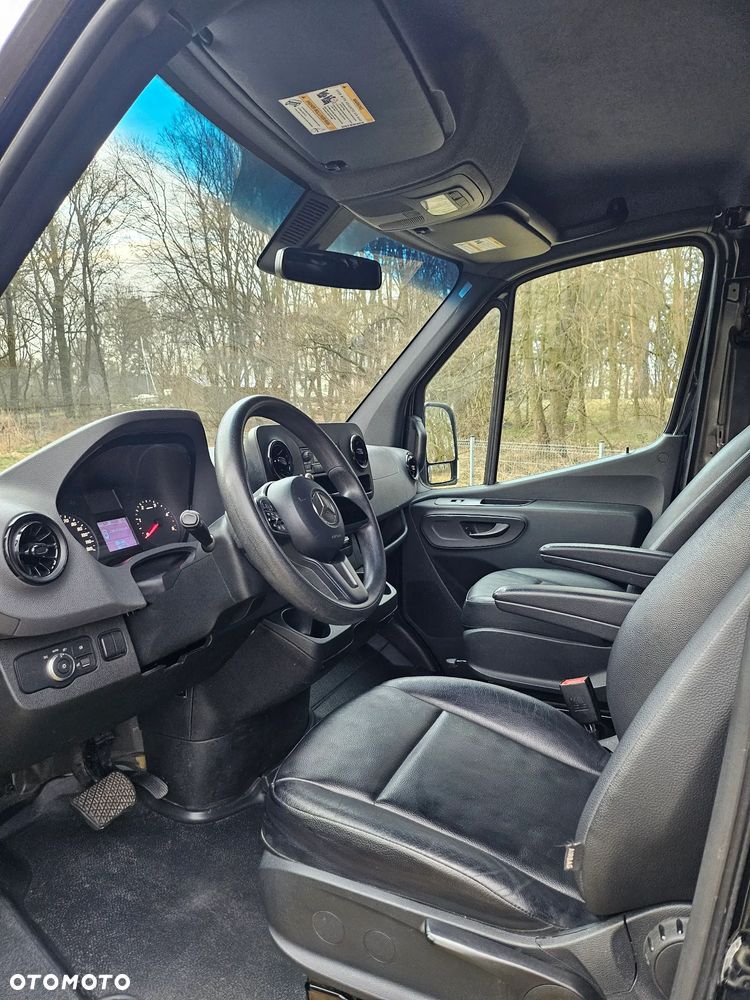 Mercedes-Benz Sprinter - 7