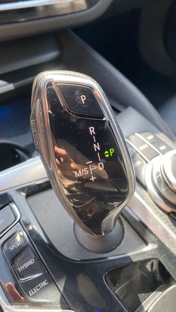 BMW 530 e Pack Desportivo M - 55