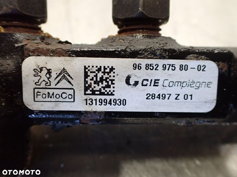 LISTWA WTRYSKOWA PEUGEOT 301  9685297580 - 4