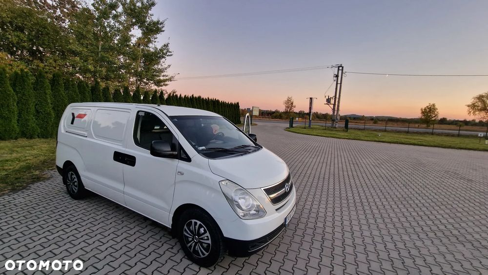 Hyundai H1 - 17