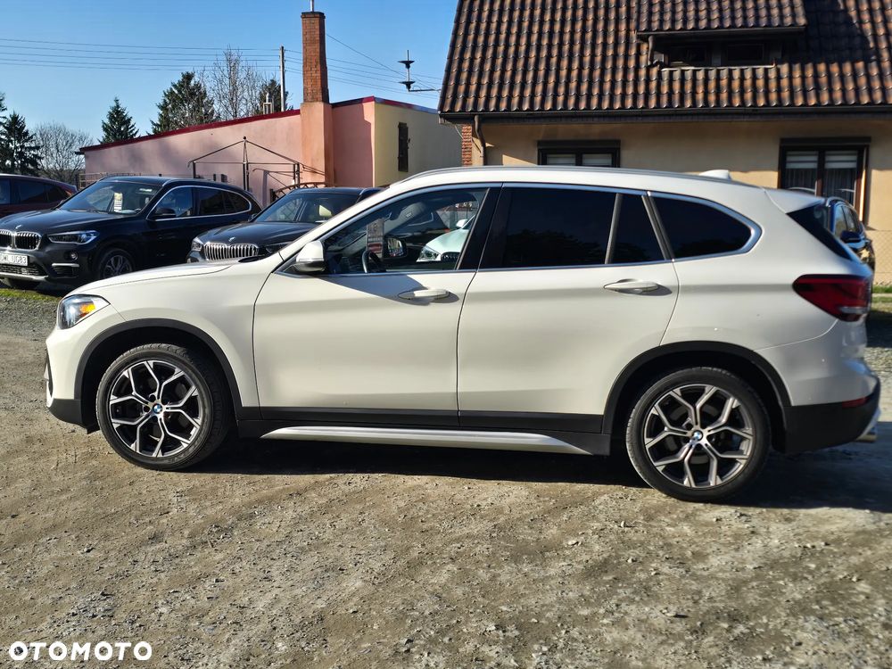 BMW X1 xDrive25i GPF xLine - 14