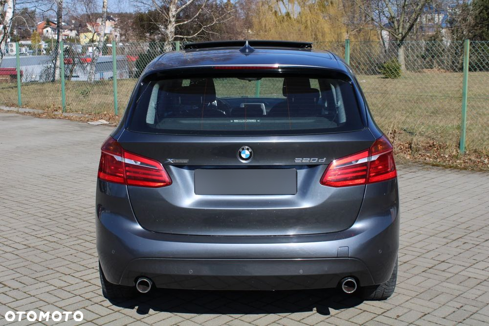 BMW Seria 2 220d Active Tourer xDrive Sport-Aut Sport Line - 9