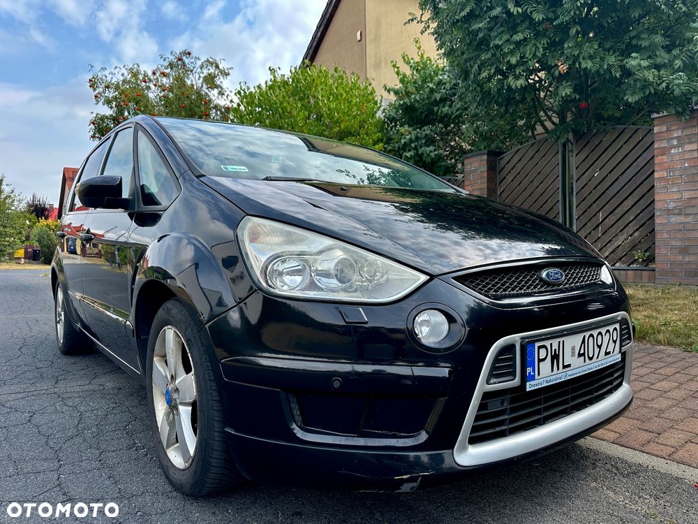 Ford S-Max - 9