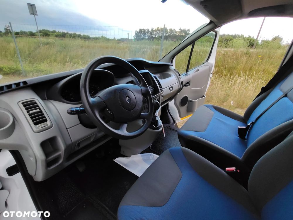 Renault Trafic - 31