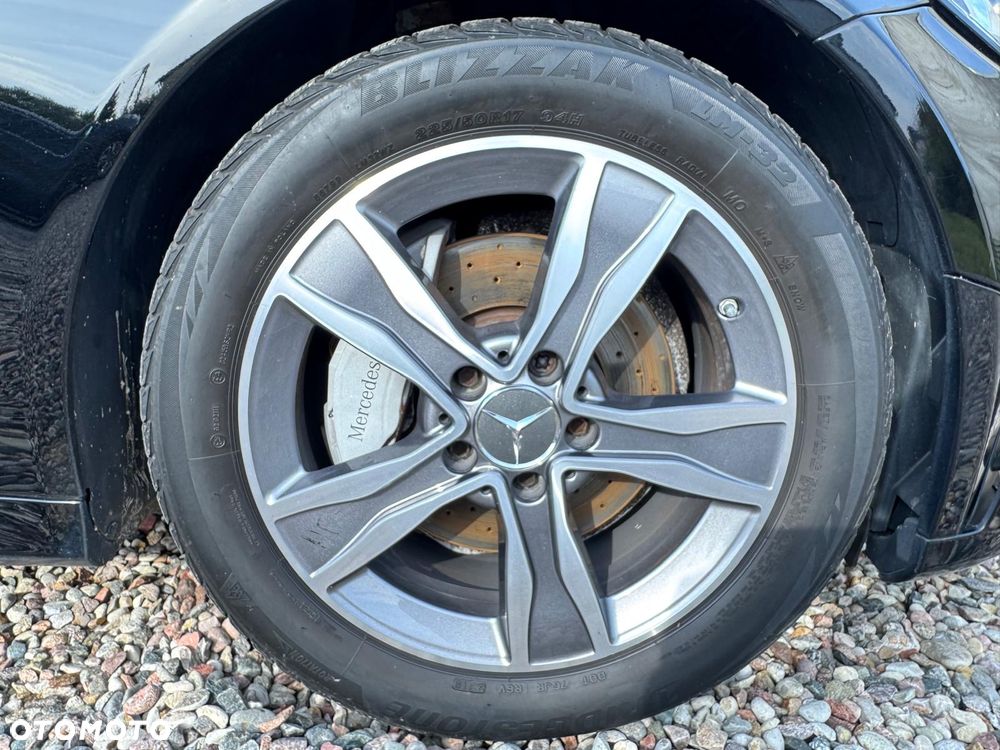 Mercedes-Benz Klasa C 220 d 9G-TRONIC AMG Line - 23