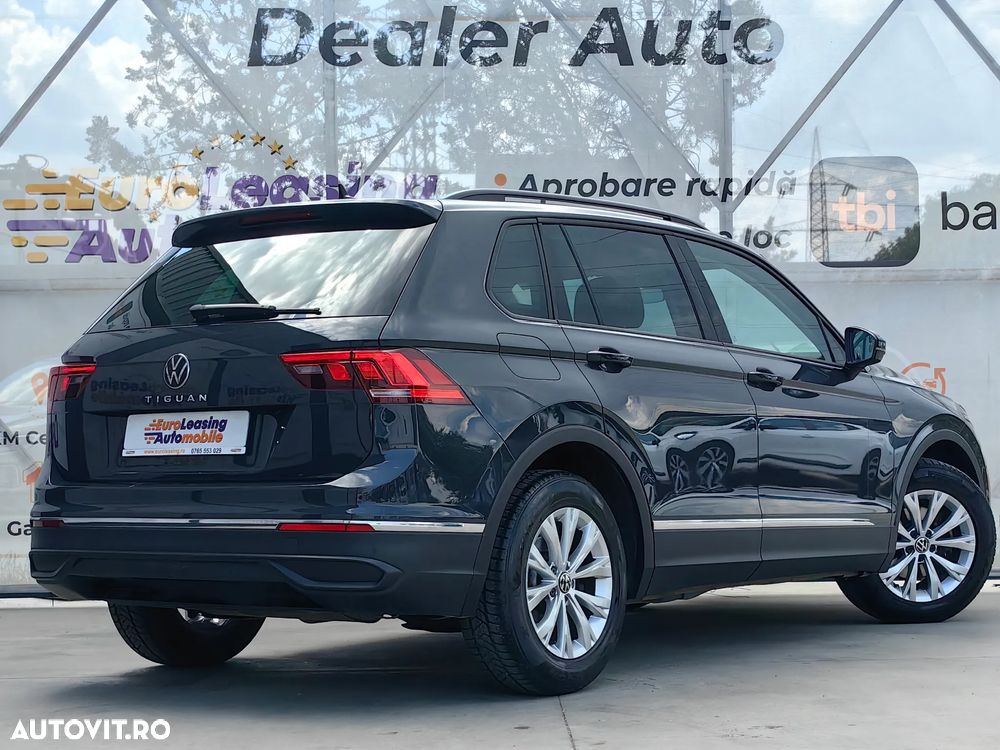Volkswagen Tiguan - 14