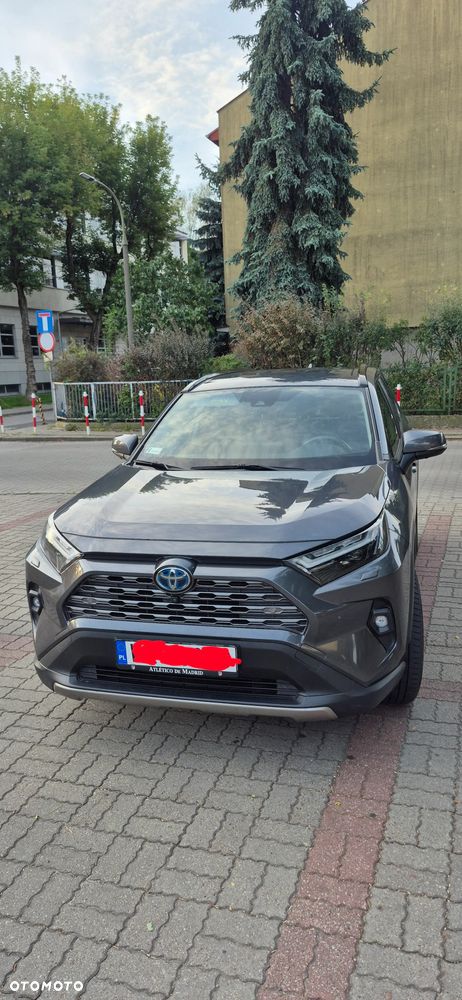Toyota RAV4 - 1