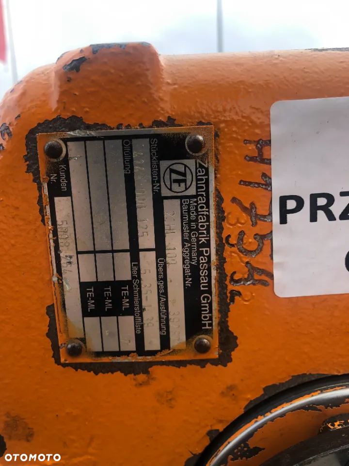 Skrzynia biegów hydrauliczna koparka Liebherr A900C Litronic - 2