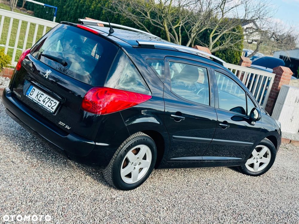 Peugeot 207 1.4 Active - 16