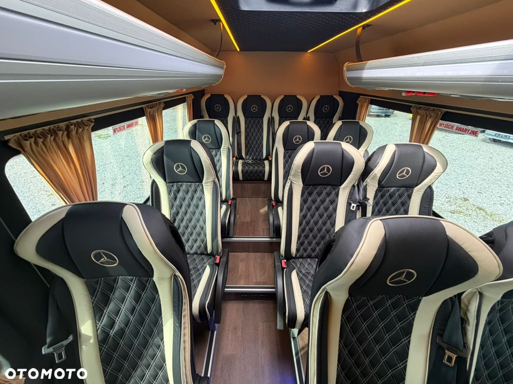 Mercedes-Benz Sprinter 519 - 28