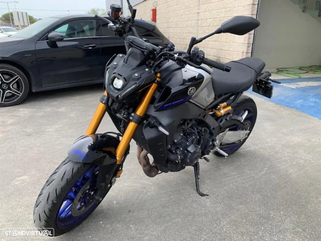 Yamaha MT-09 SP - 2