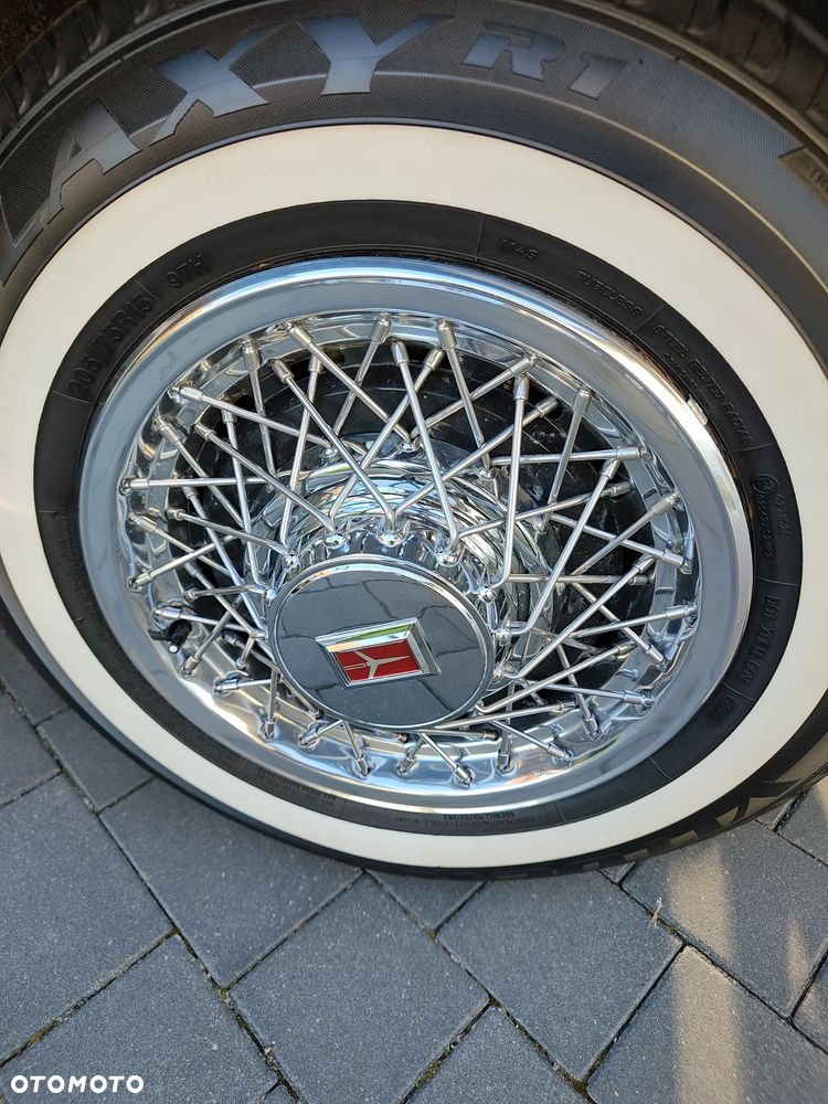 Oldsmobile Delta 88 - 34