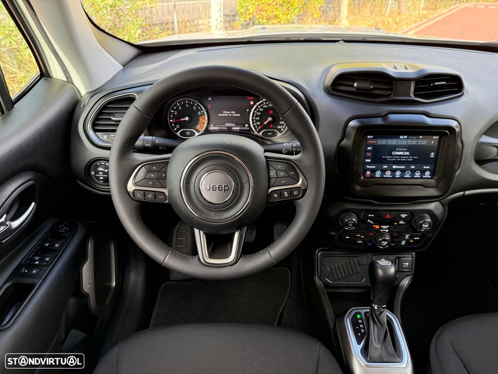 Jeep Renegade 1.3 T Limited DCT - 35