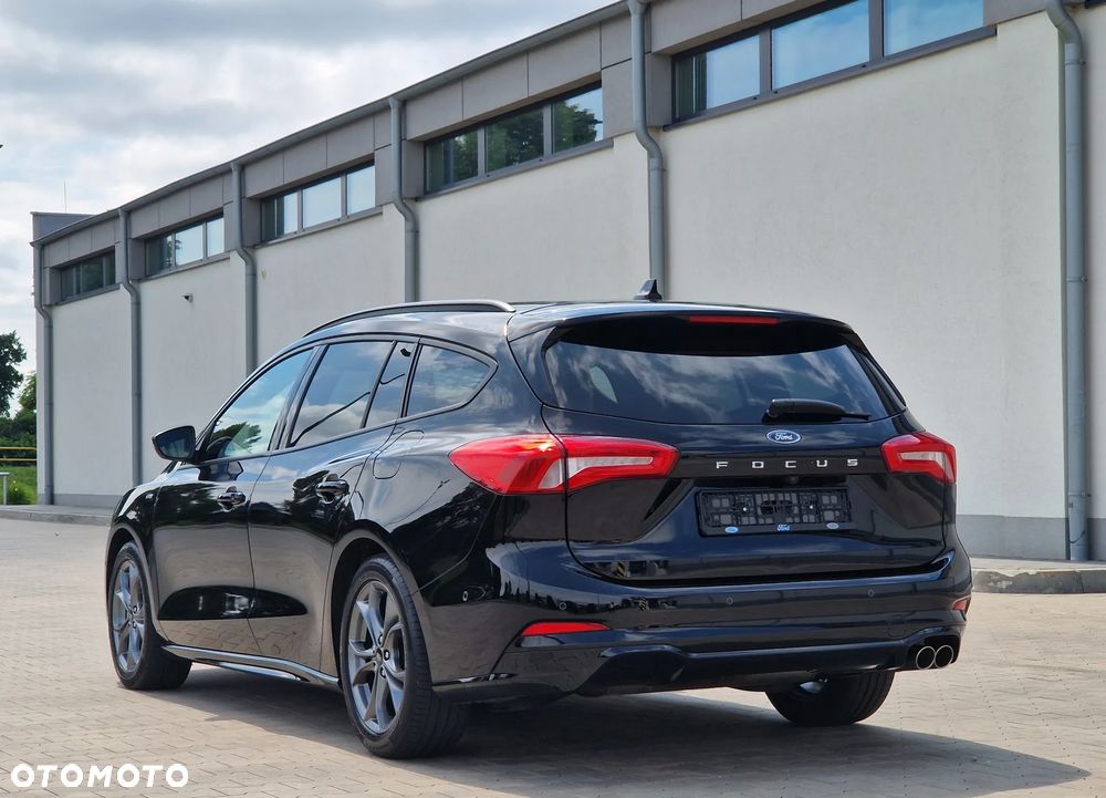 Ford Focus 1.0 EcoBoost Start-Stopp-System ST-LINE DESIGN - 13