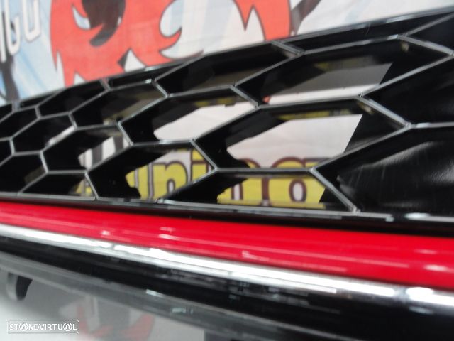 Grelha frontal com espaço para símbolo em preto piano brilhante com risca vermelha para VW golf 7 12-17 GTI LOOK em plástico ABS - 9