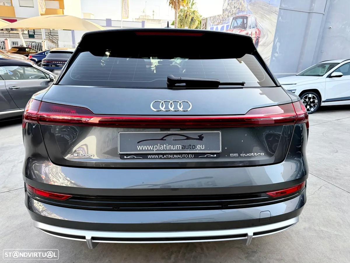 Audi e-tron 55 quattro S line - 4