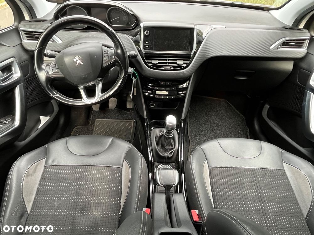 Peugeot 2008 1.6 BlueHDi Allure - 8