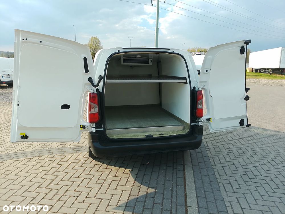 Peugeot Partner Proace Berlingo Combo Doblo L2 Izoterma Chłodnia Salon PL półka Inox 3 osoby - 1