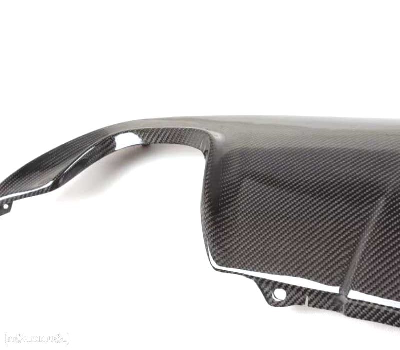DIFUSOR TRASEIRO BMW E60 03-10 LOOK M SAÍDA DUPLA CARBONO - 3