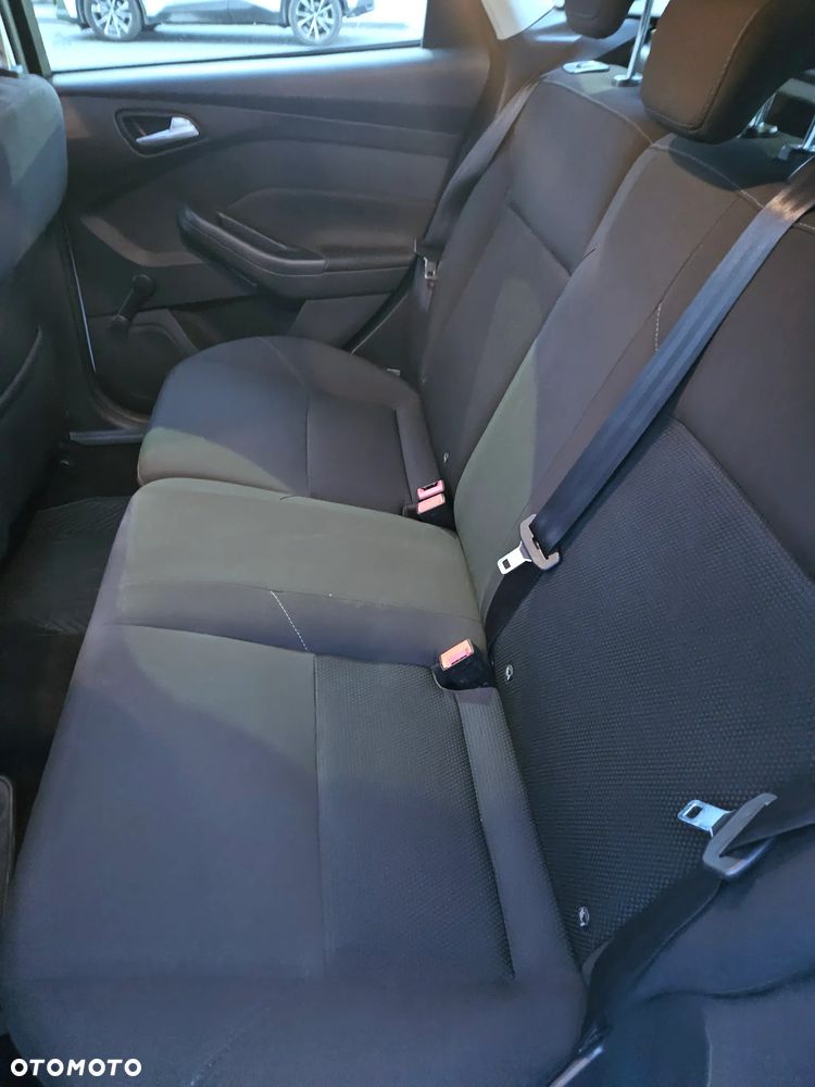 Ford Focus 1.5 TDCi Trend - 8