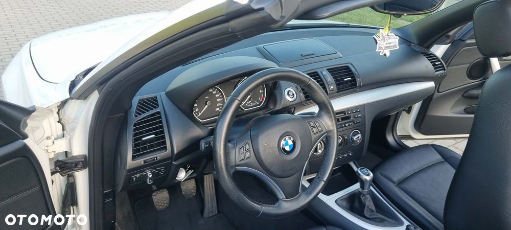 BMW Seria 1 118i - 5