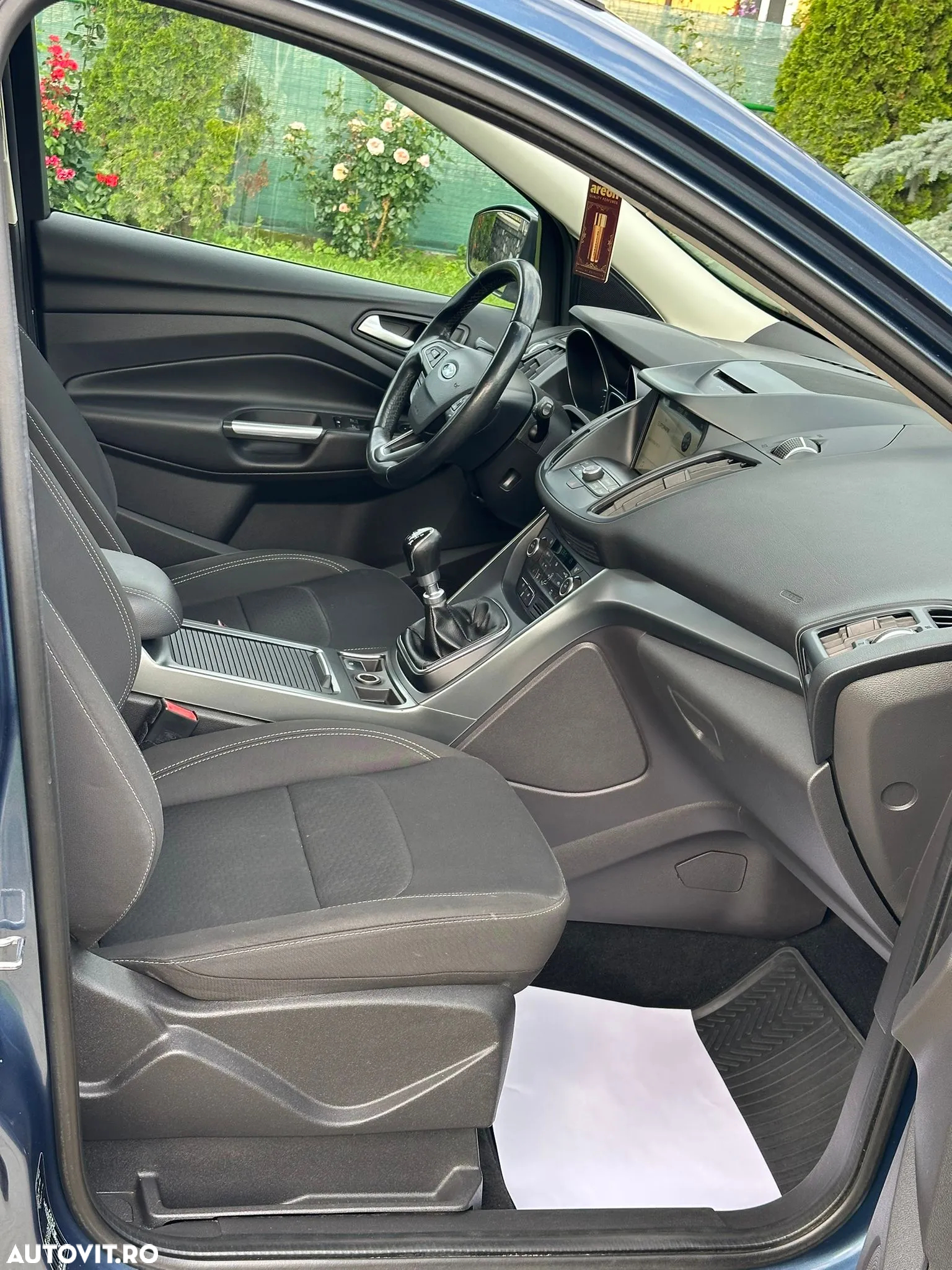 Ford Kuga 2.0 TDCi 4WD Trend - 9
