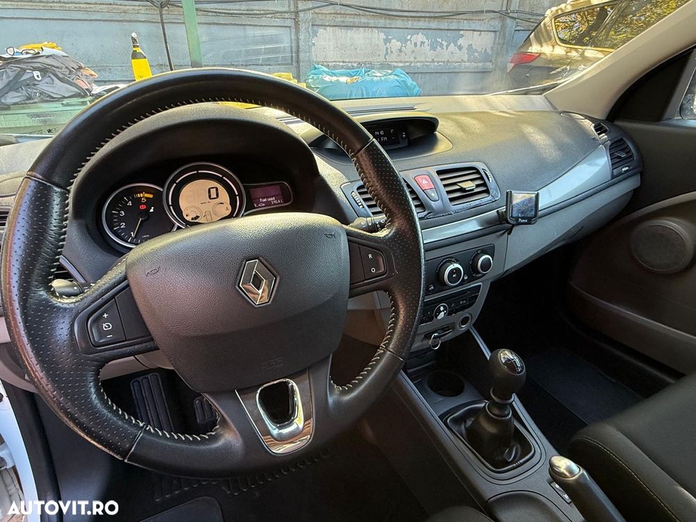 Renault Megane - 10