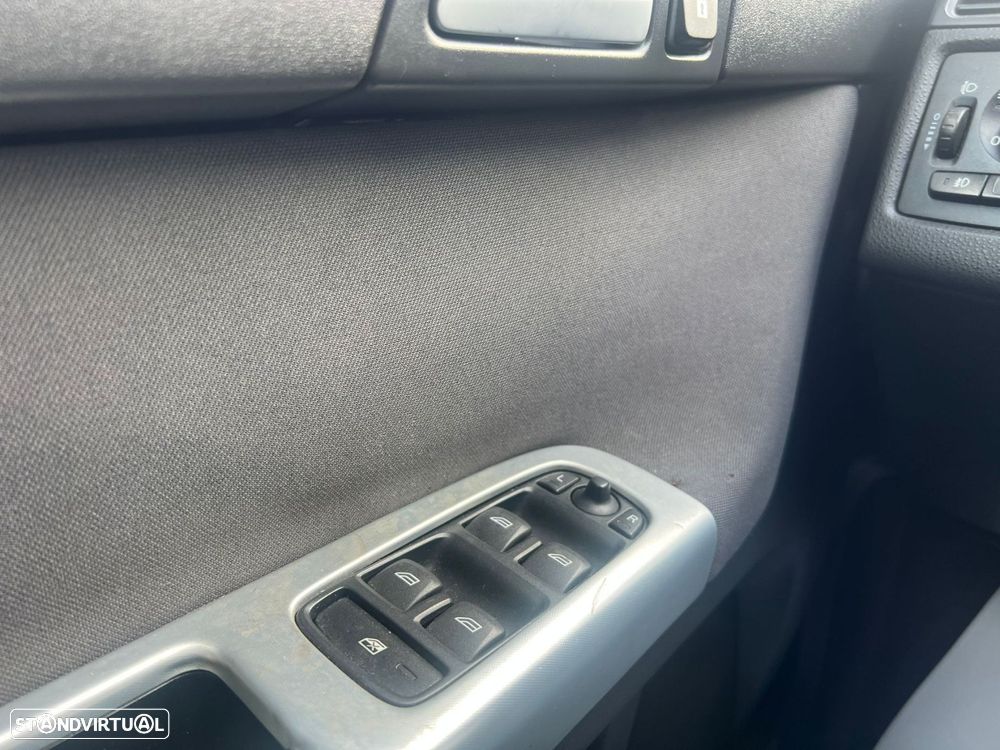 Volvo V50 1.6 D Drive Momentum Start/Stop - 26