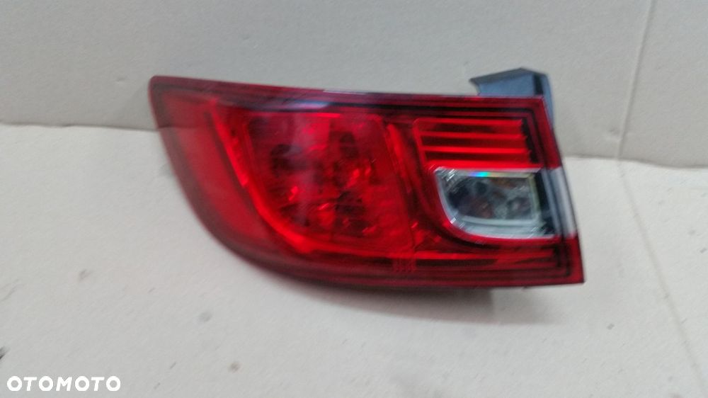 LEWA LAMPA TYŁ RENAULT CLIO IV  REMO