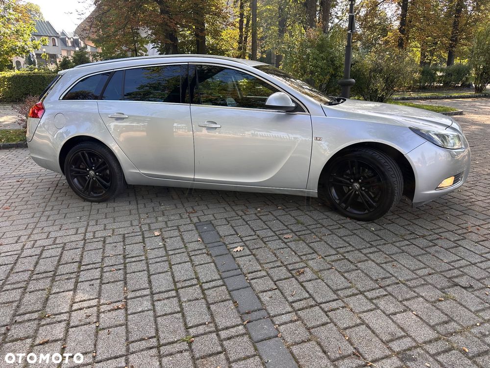 Opel Insignia - 35