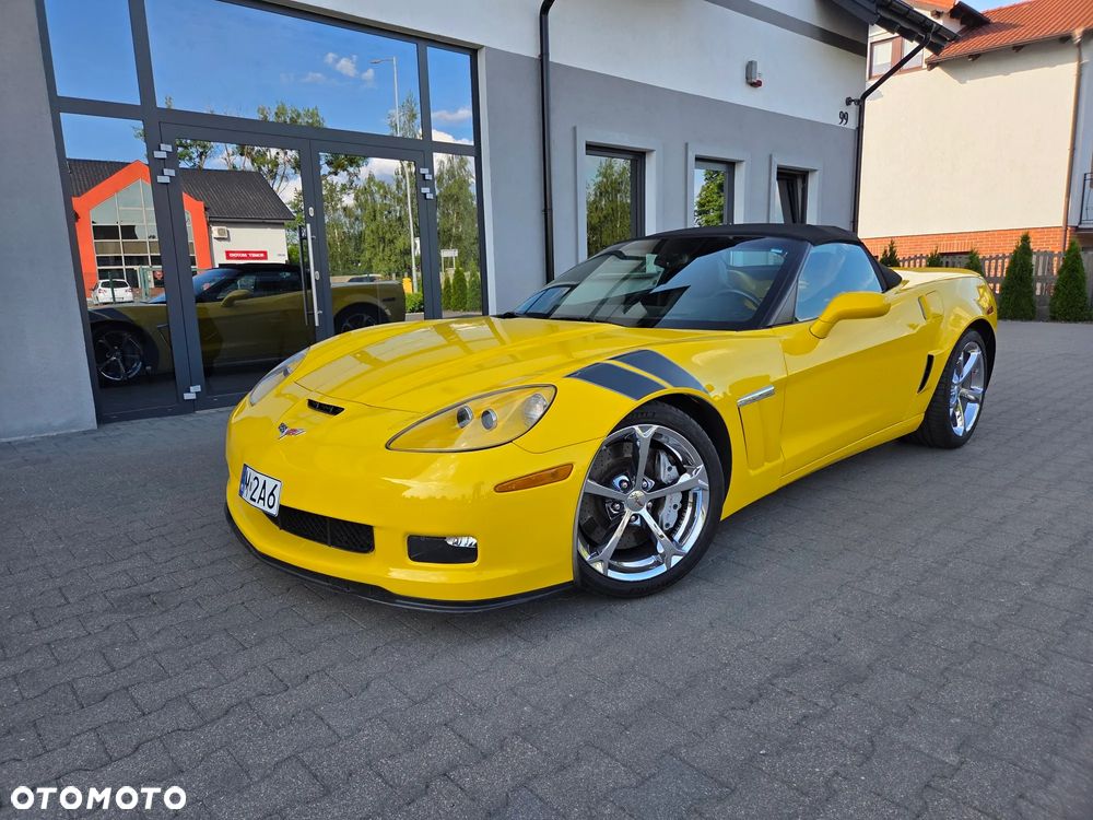 Chevrolet Corvette - 1