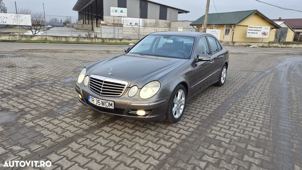 Mercedes-Benz E - 1